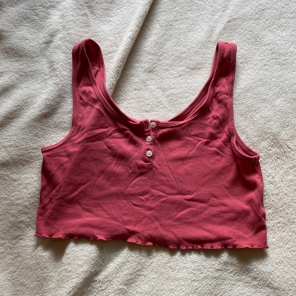pink crop top
